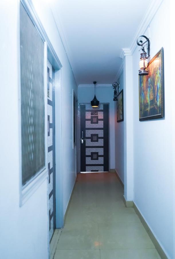 Comodo Satya Niketan Residency Νέο Δελχί Εξωτερικό φωτογραφία